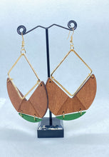 Load image into Gallery viewer, ALAGBEKA Wood Earrings